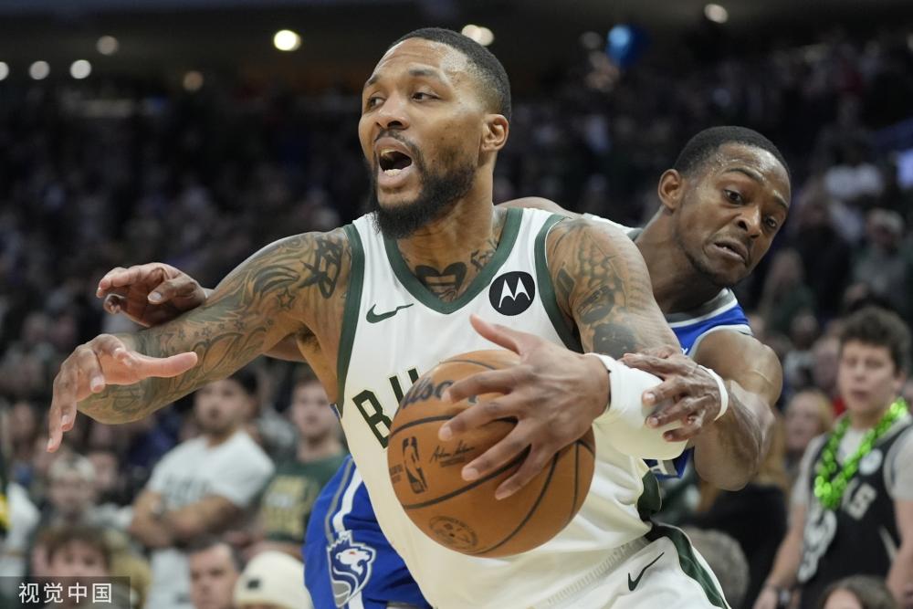 足坛为之沸 足坛为之沸