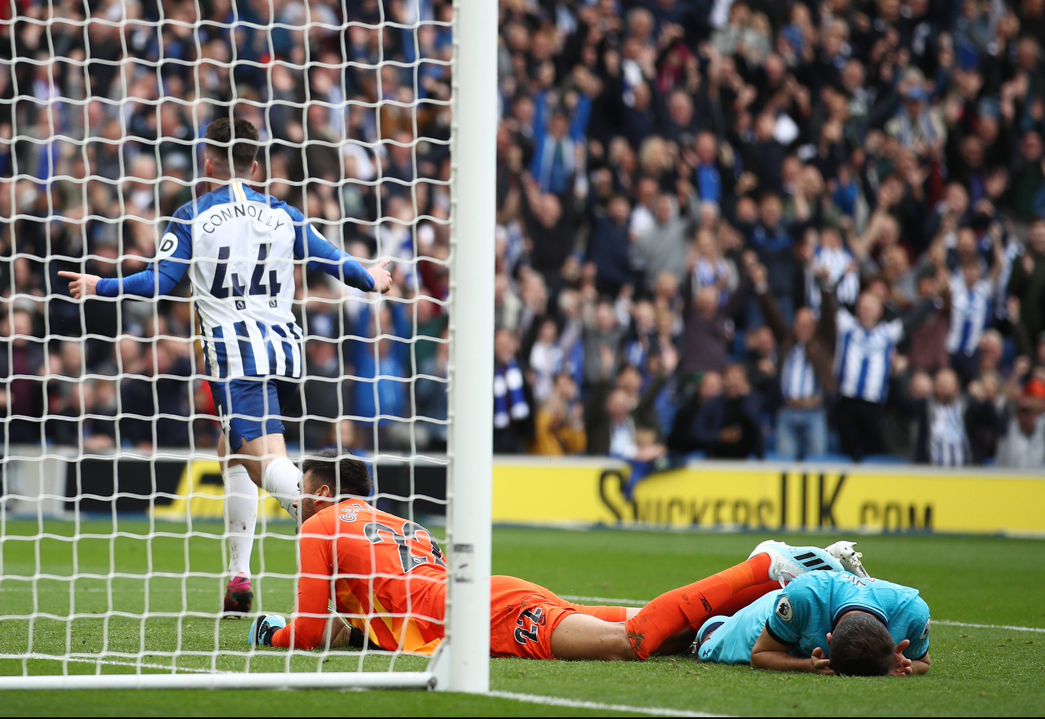 投与詹姆斯 投与詹姆斯